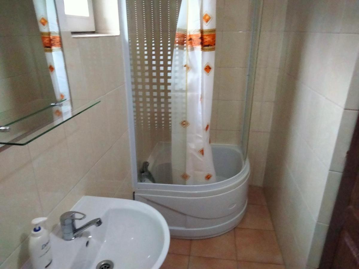 Вилла Casa Piscul Lupului Pucioasa Экстерьер фото